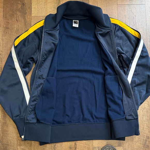 The North Face Men's Navy Jacket with Yellow Accents - Picture 6 of 9